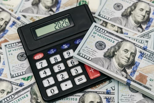 calculator with money